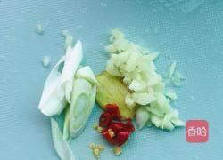 低脂金针菇蒸鸡腿的做法图解3