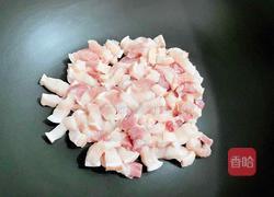 五花肉焖饭的做法图解4