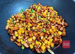 五花肉焖饭的做法图解14