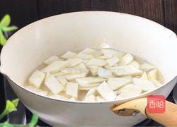 酸豆角茭白炒腊肠的做法图解8