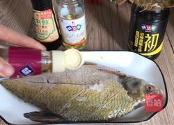 红烧武昌鱼的做法图解1