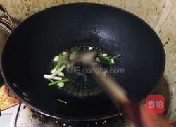 香菇炒油菜的做法图解2