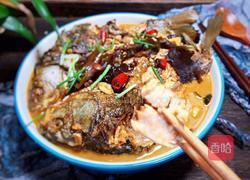 家常炖鲫鱼的做法图解14