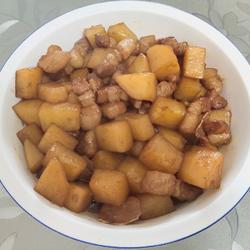 土豆红烧肉的做法[图]