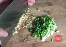 叶子豆渣饼的做法图解2