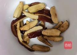 桃胶银耳羹的做法图解3