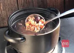 Lily and Lotus Seed Soup Recipe Illustration 9