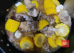 热菜│玉米煲排骨的做法图解4
