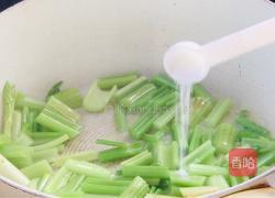 芹菜炒鸡蛋的做法图解9