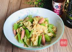 芹菜炒鸡蛋的做法图解13