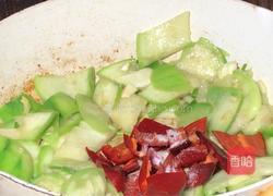 红椒丝瓜炒肉片的做法图解12