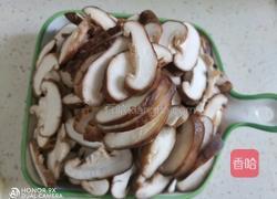 香菇炒肉片的做法图解4