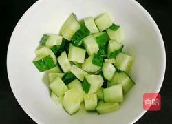 火腿肠炒时蔬的做法图解3