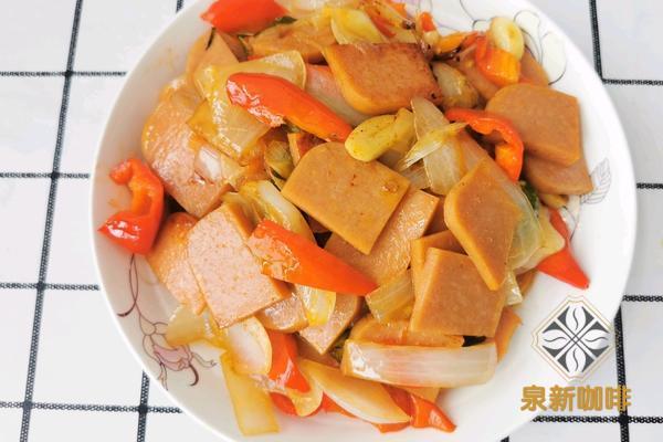 洋葱炒火腿肉