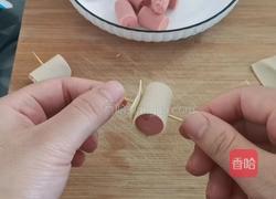香辣香肠豆皮卷的做法图解3