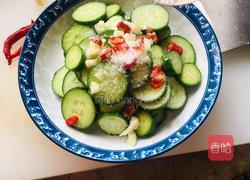 炝拌乳瓜的做法图解6