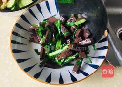 猪血炒韭菜的做法图解11