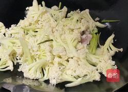 肉片炒花菜的做法图解5