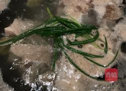 排骨莲藕汤(电饭煲)的做法图解2