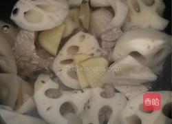 排骨莲藕汤(电饭煲)的做法图解5