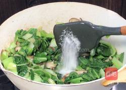 香菇炒小白菜的做法图解8