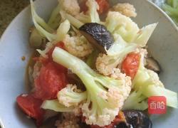 番茄花菇炒花菜的做法图解6