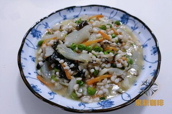 虾仁炒蹄筋