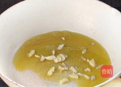 金针菇炒白菜的做法图解6