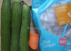 丝瓜炒虾仁的做法图解1