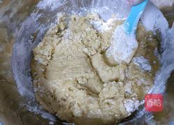 蛋黄豆沙月饼的做法图解5