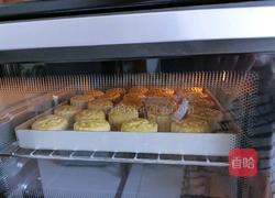 蛋黄豆沙月饼的做法图解19