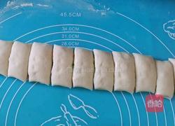 芝麻葱香花卷的做法图解10