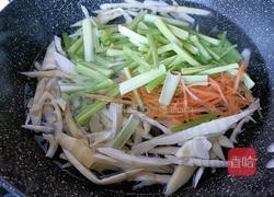 笋丝拌鸭肫的做法图解11