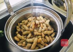 卤味花生的做法图解1