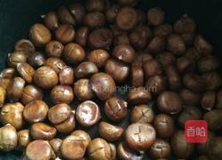 电压力煲炒板栗的做法图解2