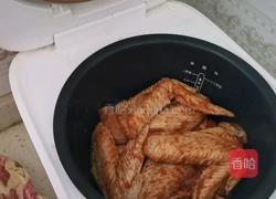 电饭锅焖鸡翅的做法图解8