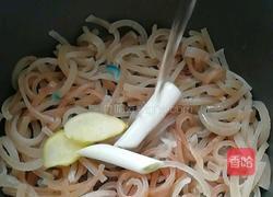肉皮冻的做法图解5