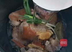 酱香烤猪蹄的做法图解6