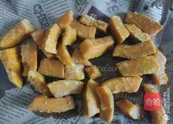 椰香拔丝南瓜的做法图解5