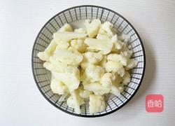 青椒炒花菜的做法图解4