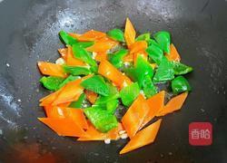 青椒炒花菜的做法图解7