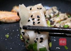 青白萝卜肉馅 锅贴饺的做法图解1