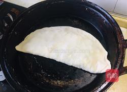 鸡蛋韭菜盒子的做法图解5