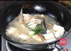 枸杞豆腐鱼头汤的做法图解7