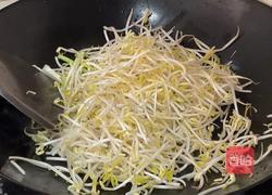 清炒绿豆芽的做法图解3