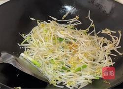 清炒绿豆芽的做法图解5