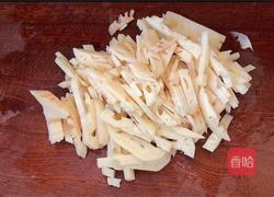 香辣藕丝的做法图解2