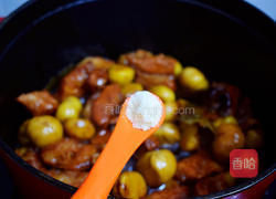 板栗红烧肉的做法图解13