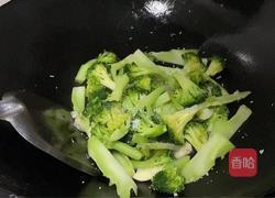 清炒西兰花的做法图解8