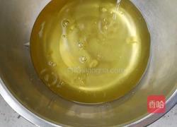 戚风蛋糕的做法图解4